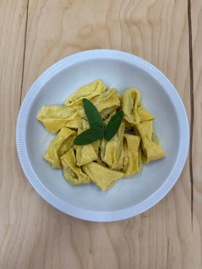 Tortelloni burro e salvia