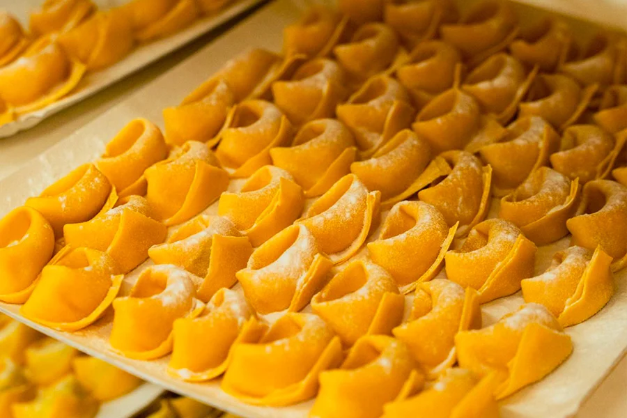 Tortelloni emiliani di zucca