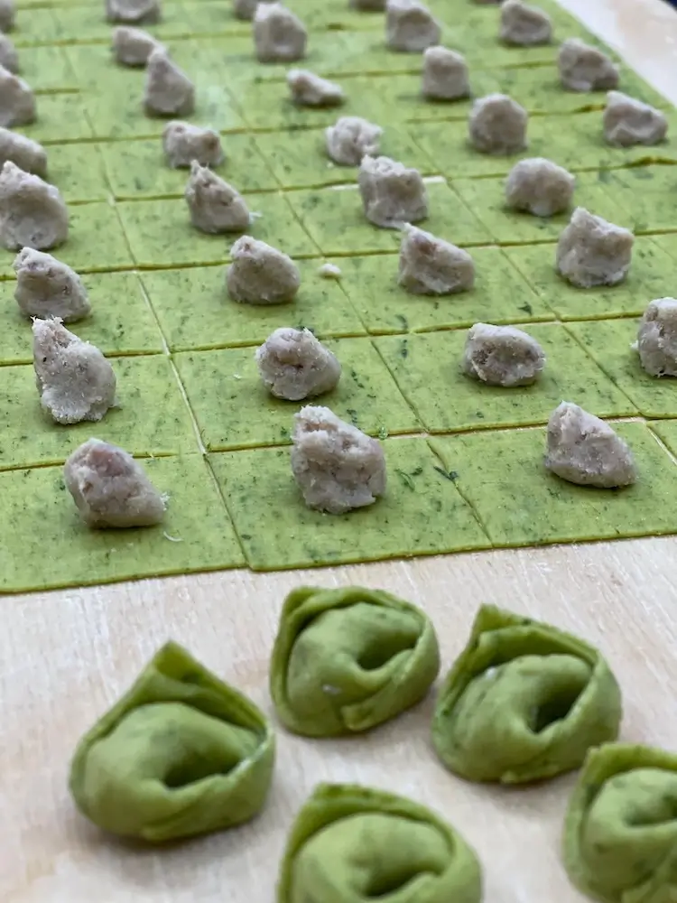 Il ripieno dei tortellni verdi emiliani